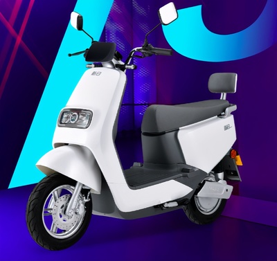 智能時(shí)代的新選擇 新日、臺(tái)鈴發(fā)布長續(xù)航智能電動(dòng)車，引領(lǐng)騎行新體驗(yàn)